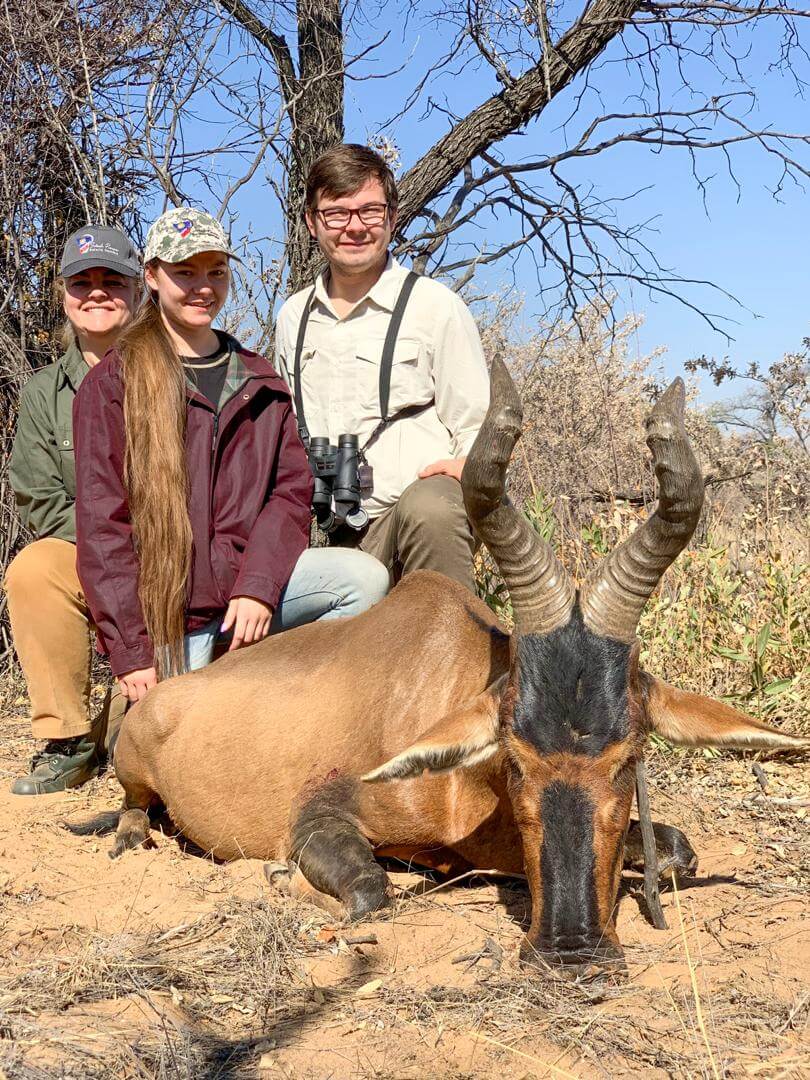 family hunt africa